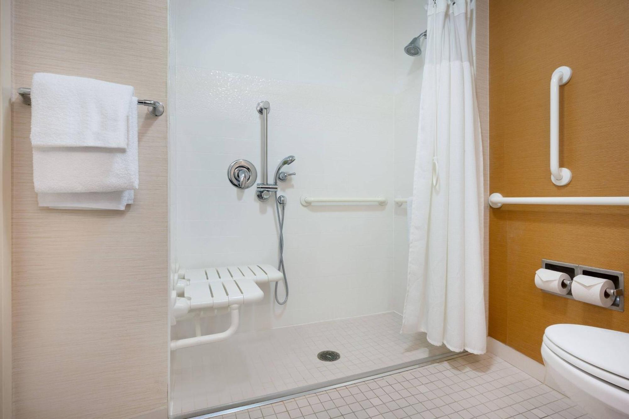 Fairfield Inn & Suites Chicago Midway Airport Bedford Park Exterior foto